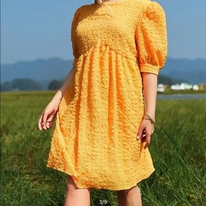 Puff sleeves baby doll dress